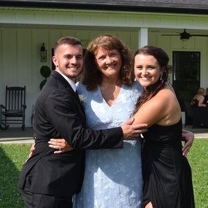 Meet your Posher, Tonya